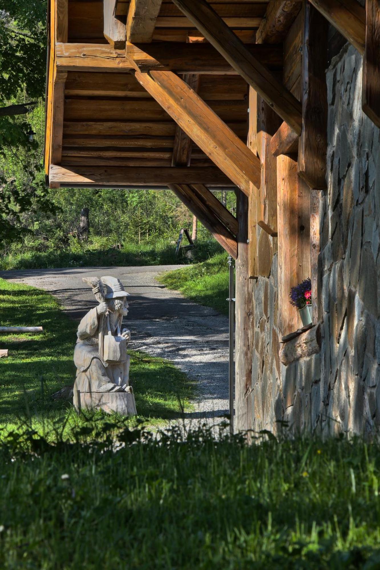 Chata Baba Yaga Ждяр Экстерьер фото